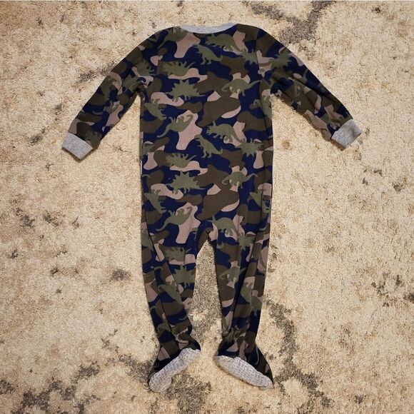 Carter's boy bundle of 2 fleece one piece footie sleepers - Picture 16 of 16